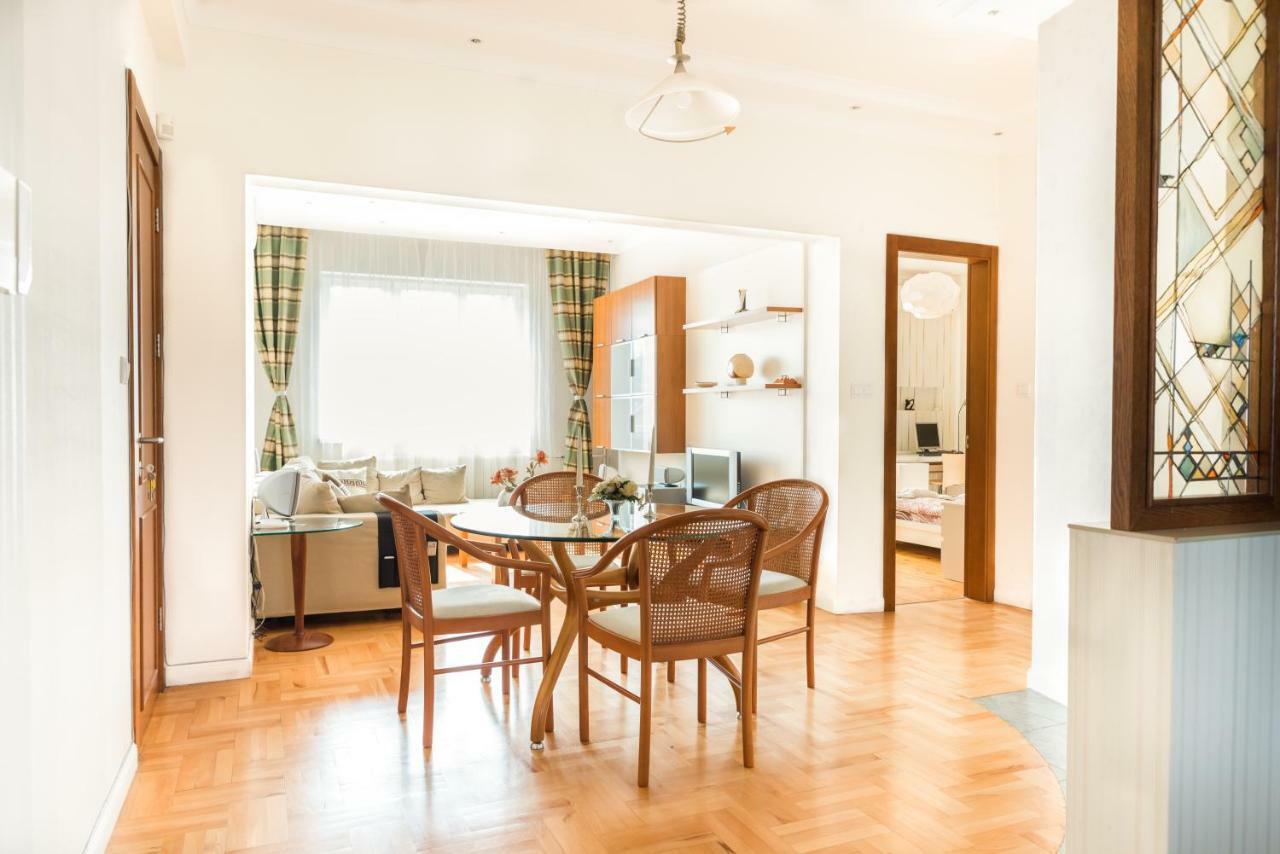 Apartemen 100 m² dengan 2 kamar tidur dan 2 kamar mandi pribadi di Pusat Kota Sofia Bagian luar foto
