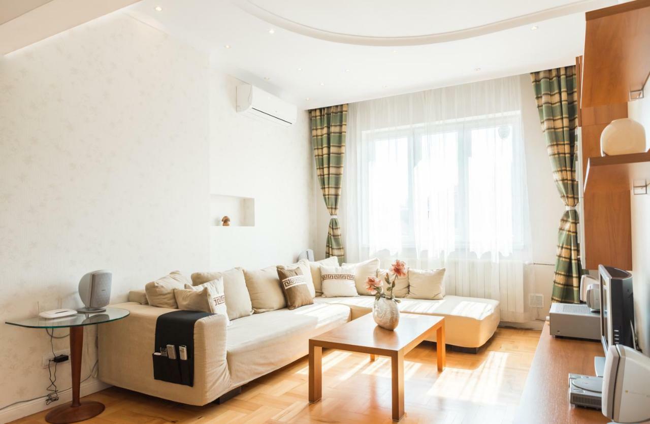 Apartemen 100 m² dengan 2 kamar tidur dan 2 kamar mandi pribadi di Pusat Kota Sofia Bagian luar foto